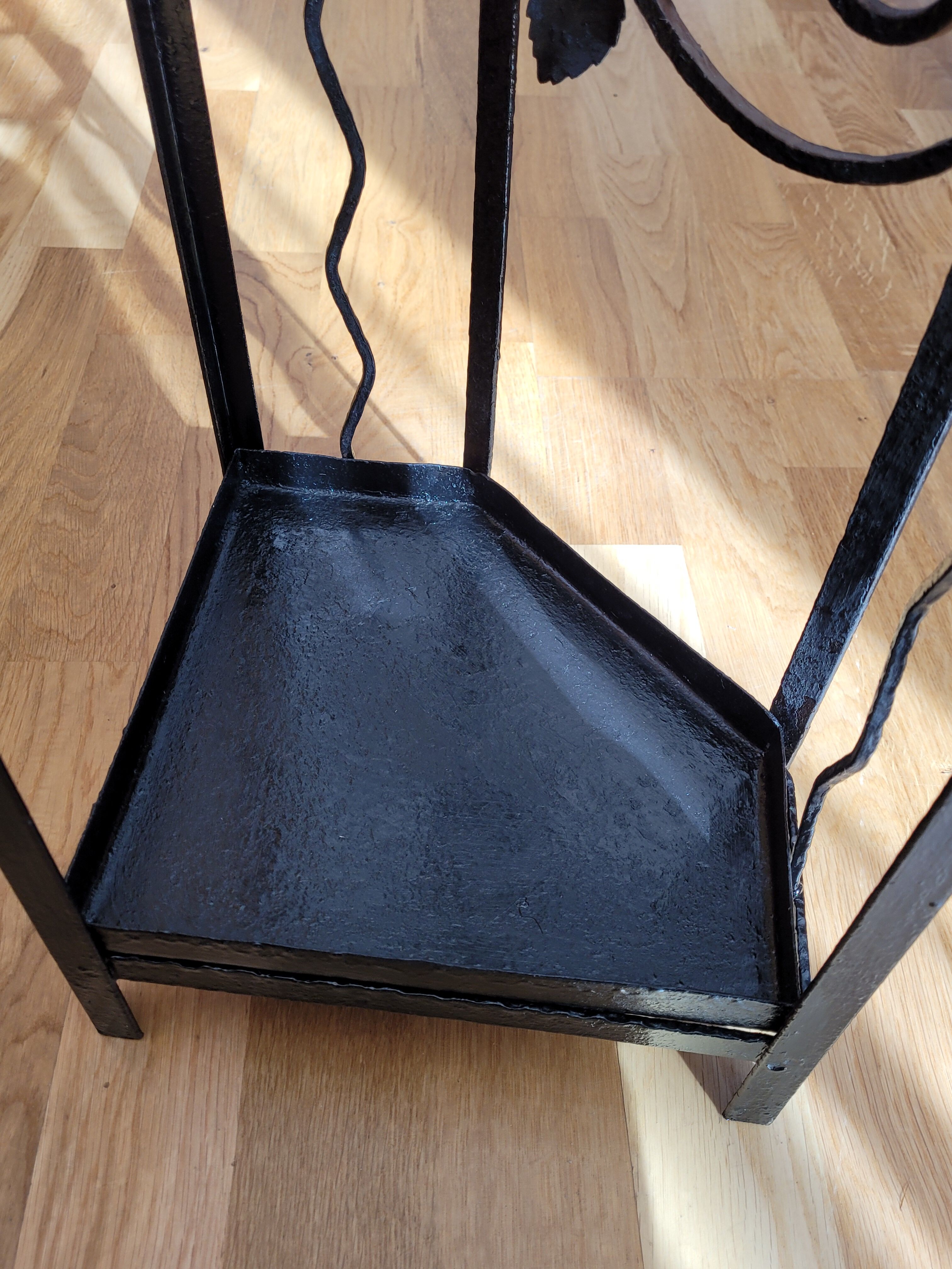 Wrought iron umbrella door