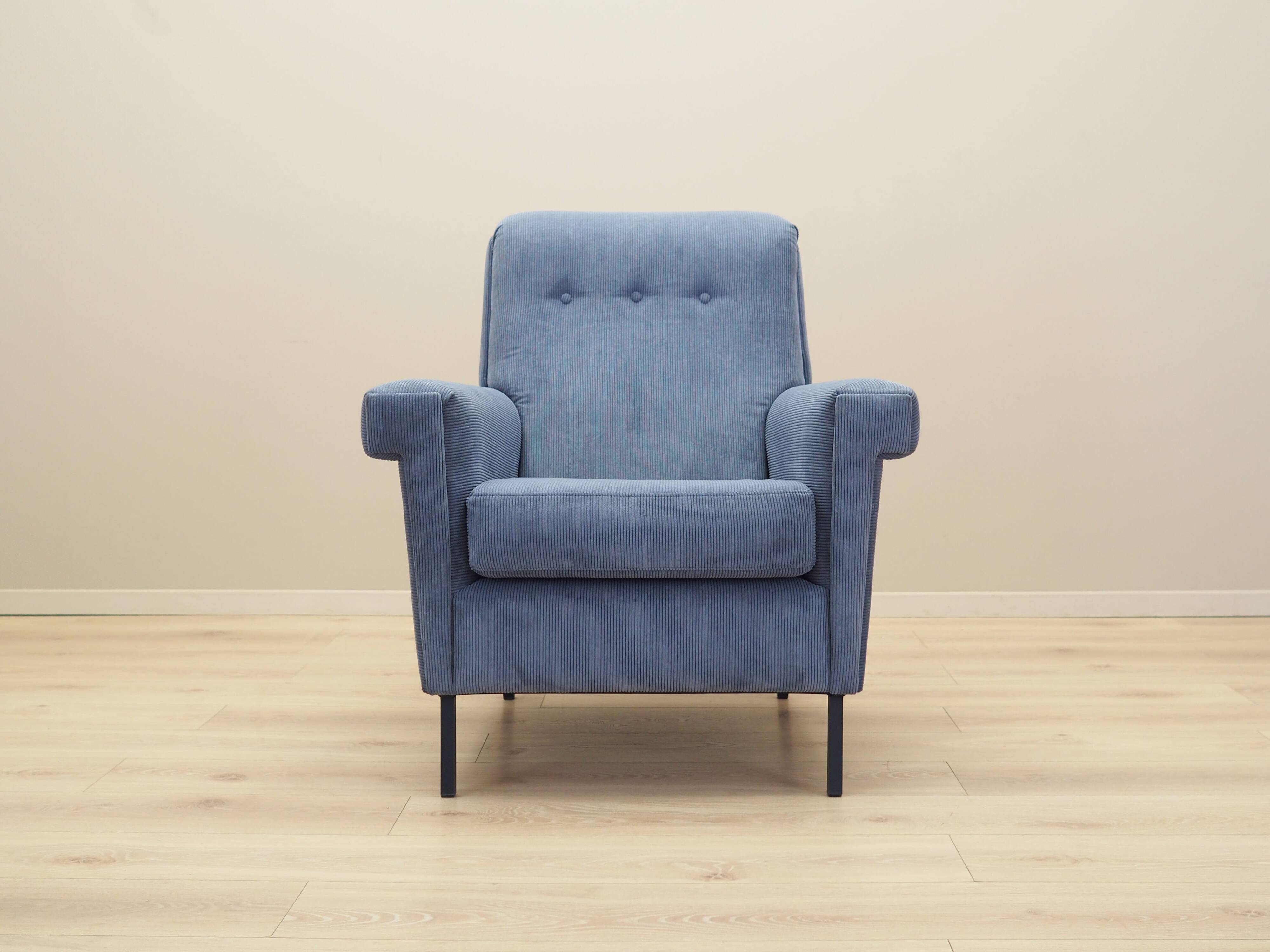 Lounge armchair, Italian design, 1970s, production: Italy