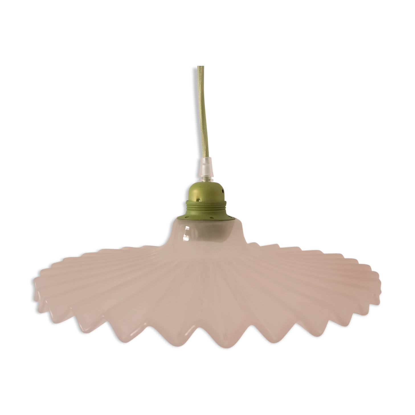 Pleated glass hanging