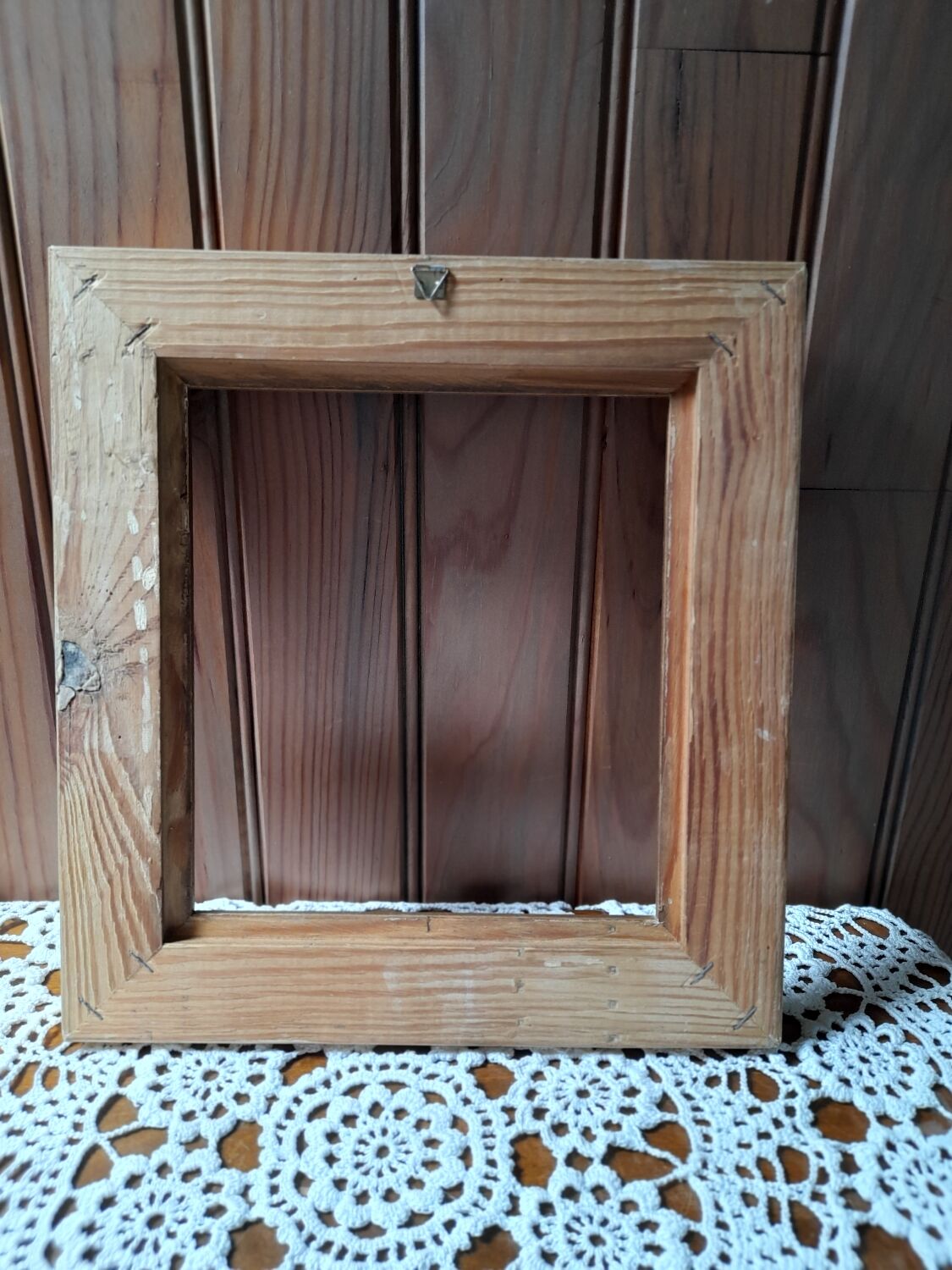 Wall frame molding and gilding