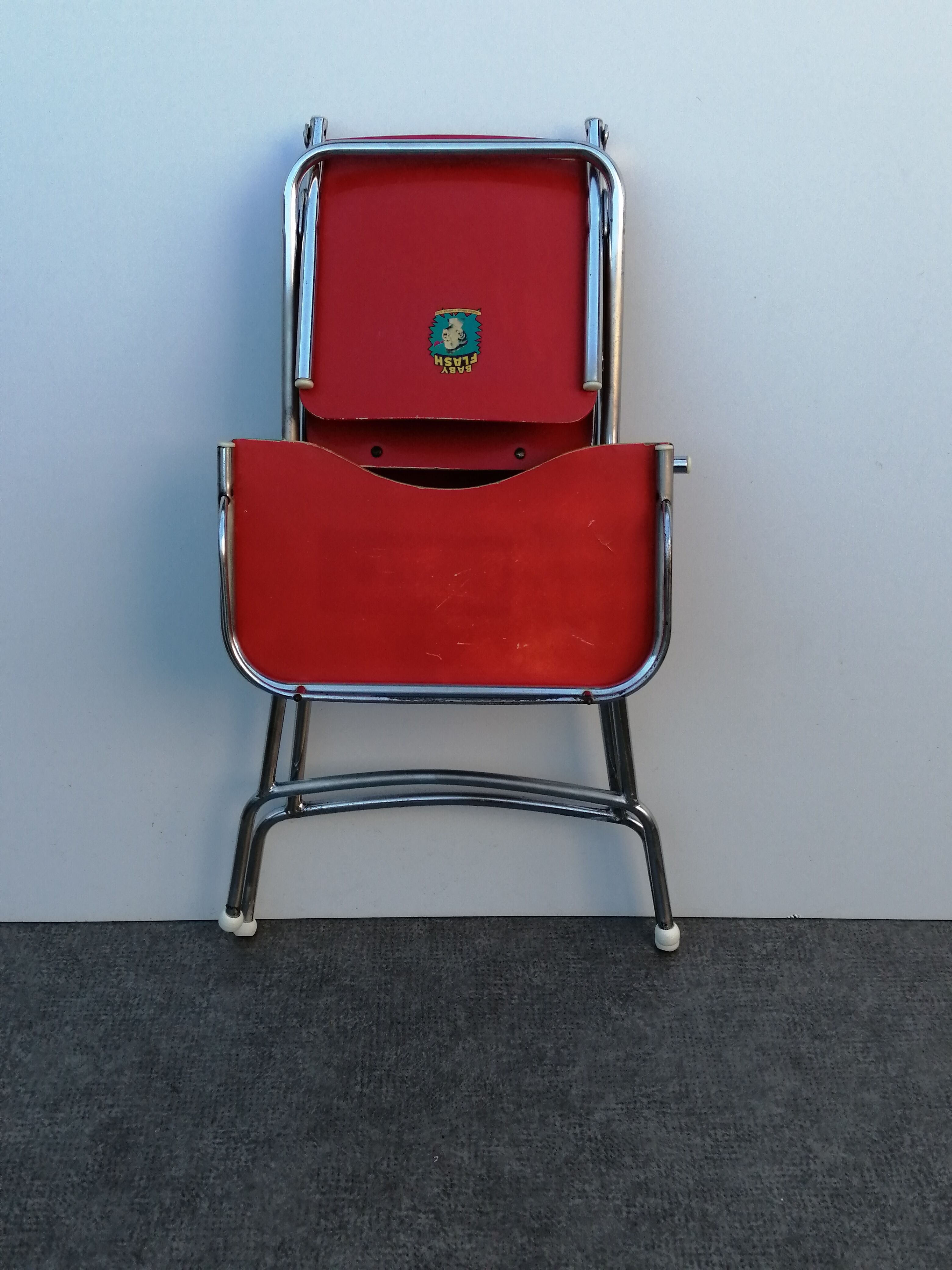 Chaise haute baby flash 1960 chromé et bois rouge