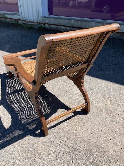Colonial sun lounger
