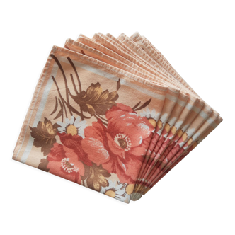 Set of 8 vintage floral napkins