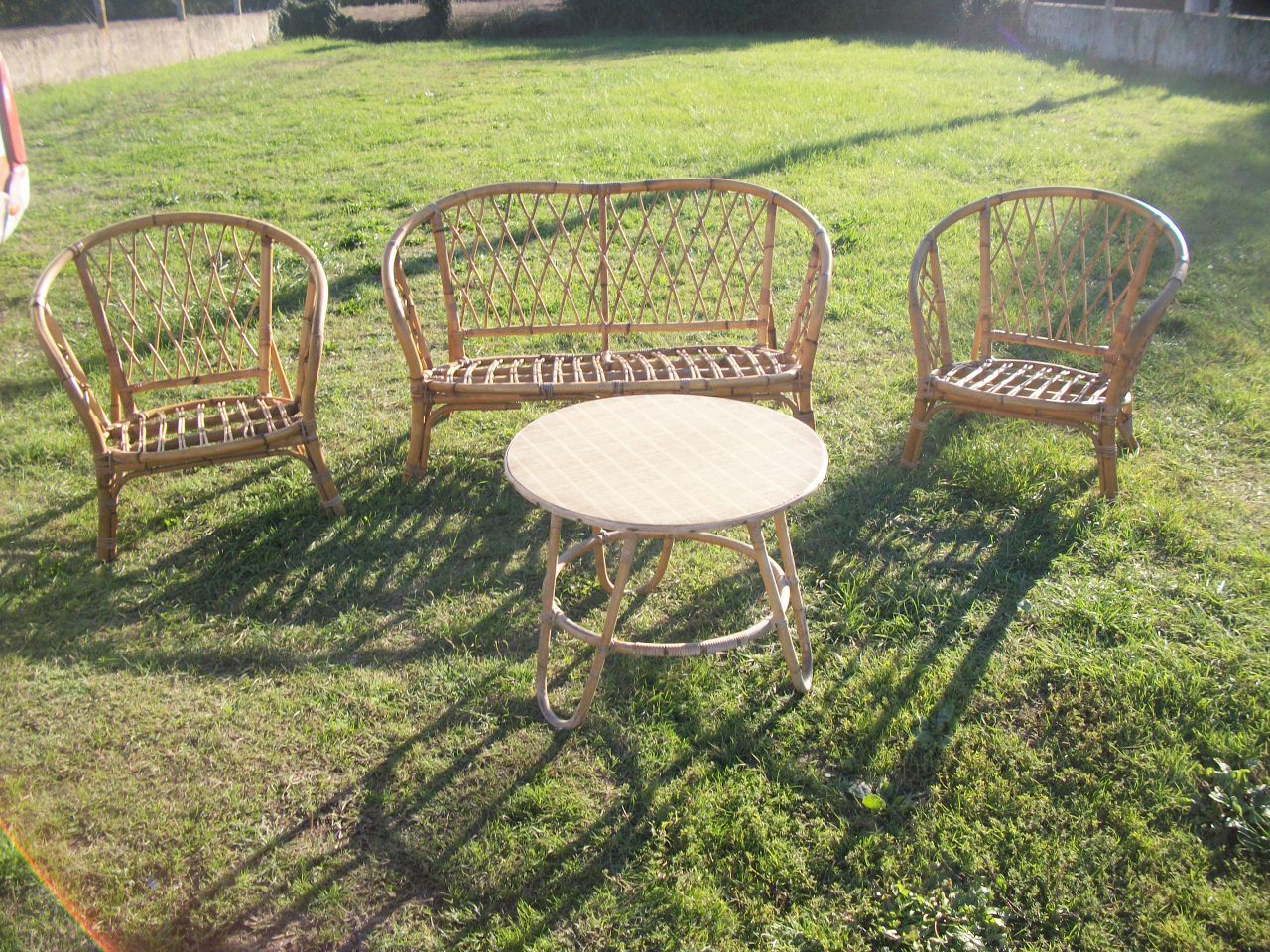 Bamboo and rattan living set