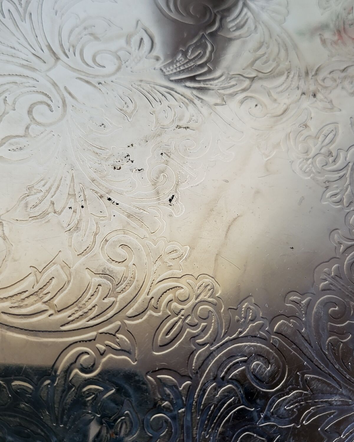 Silver-plated metal trivet English