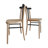 Chaises bistrot en bois clairt et noir