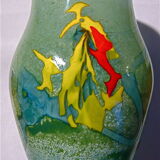 Vase en pate de verre annees 1970 decor abstrait signe Biot monogramme g r