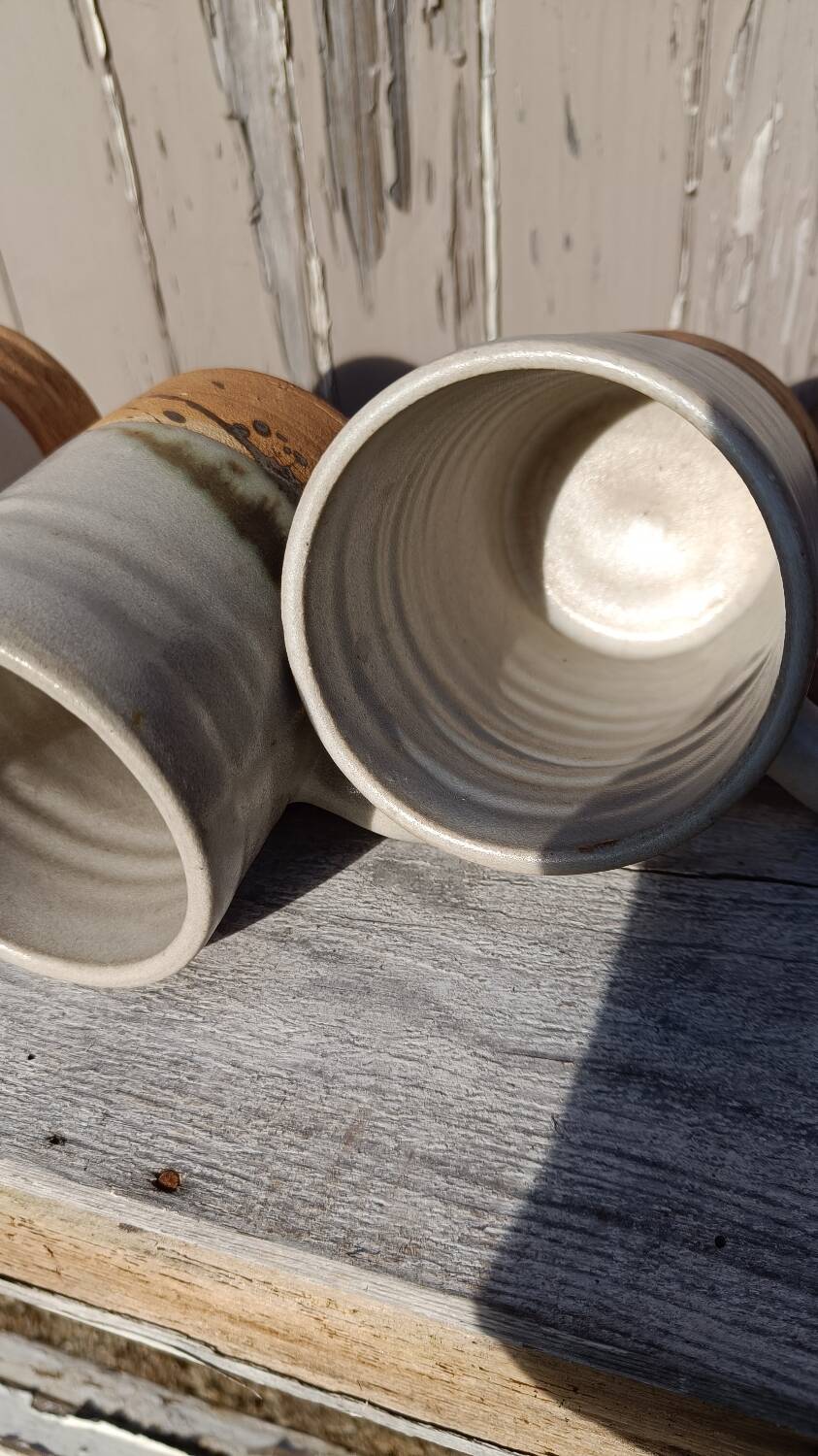 Colombier pottery ceramics