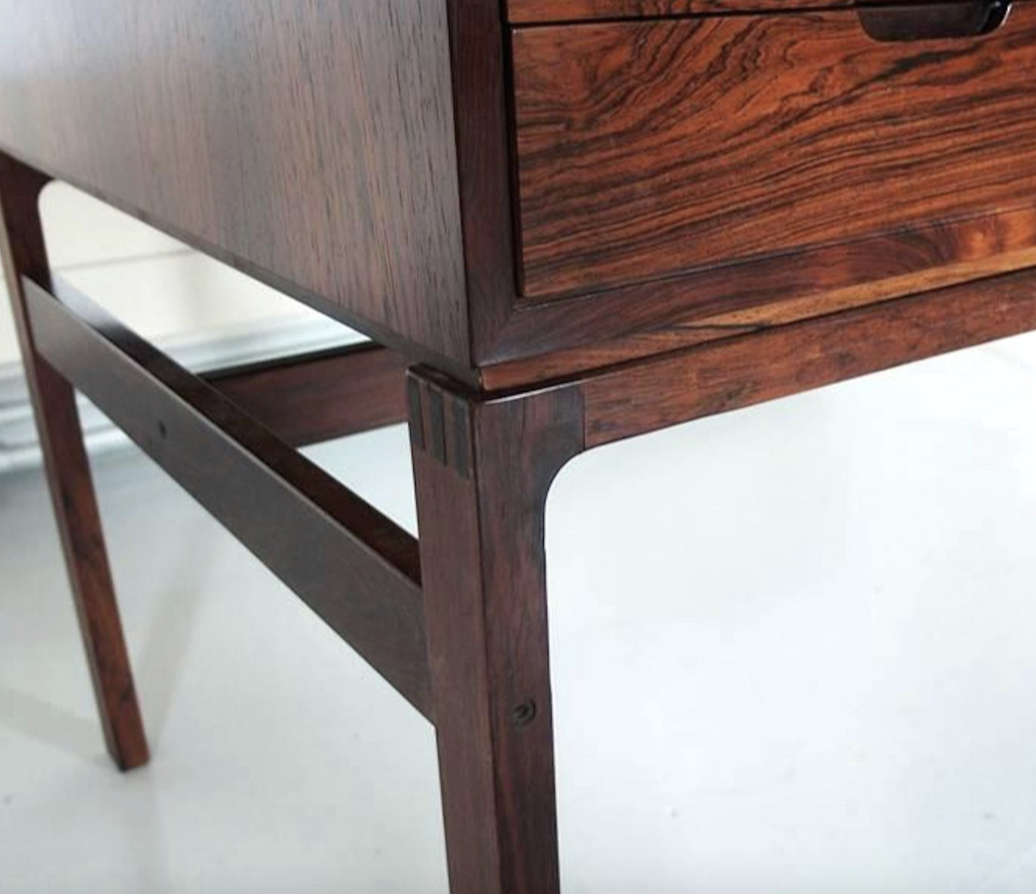 Mid-Century Danish Rio Model Jakaranda Rosewood Desk by Arne Wahl Iversen for Vinde, 1960s
