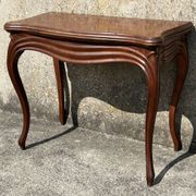 Table de jeu en bois d'acajou Napoléon III, 18ème siècle