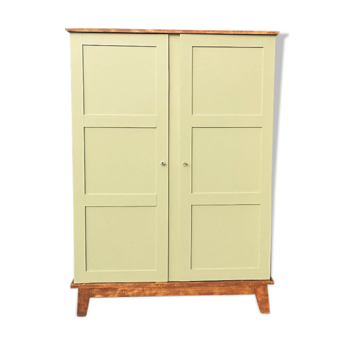 Renovated wardrobe René Gabriel