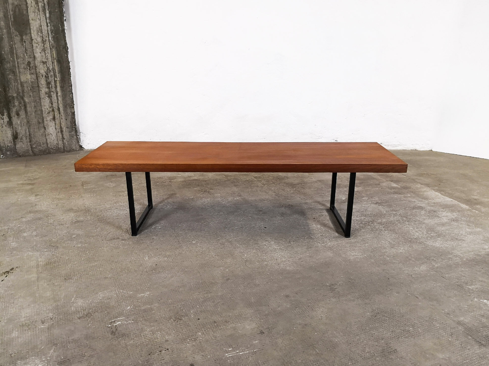 Coffee table, Pierre Guariche for Meurop