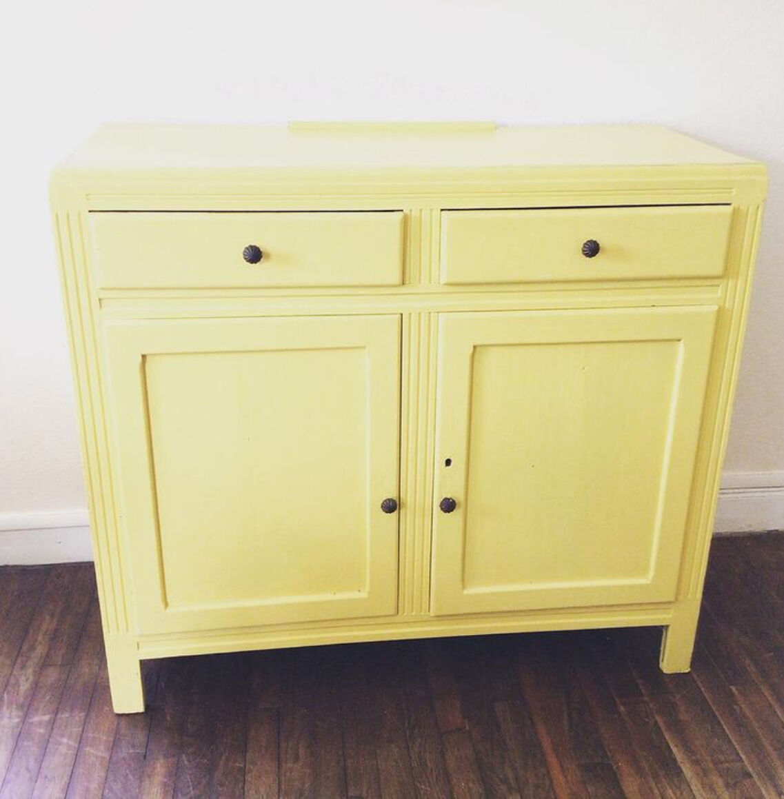 Yellow Mado Buffet