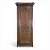 Carved bonnetière from the Pays de Bray from the 19th century.