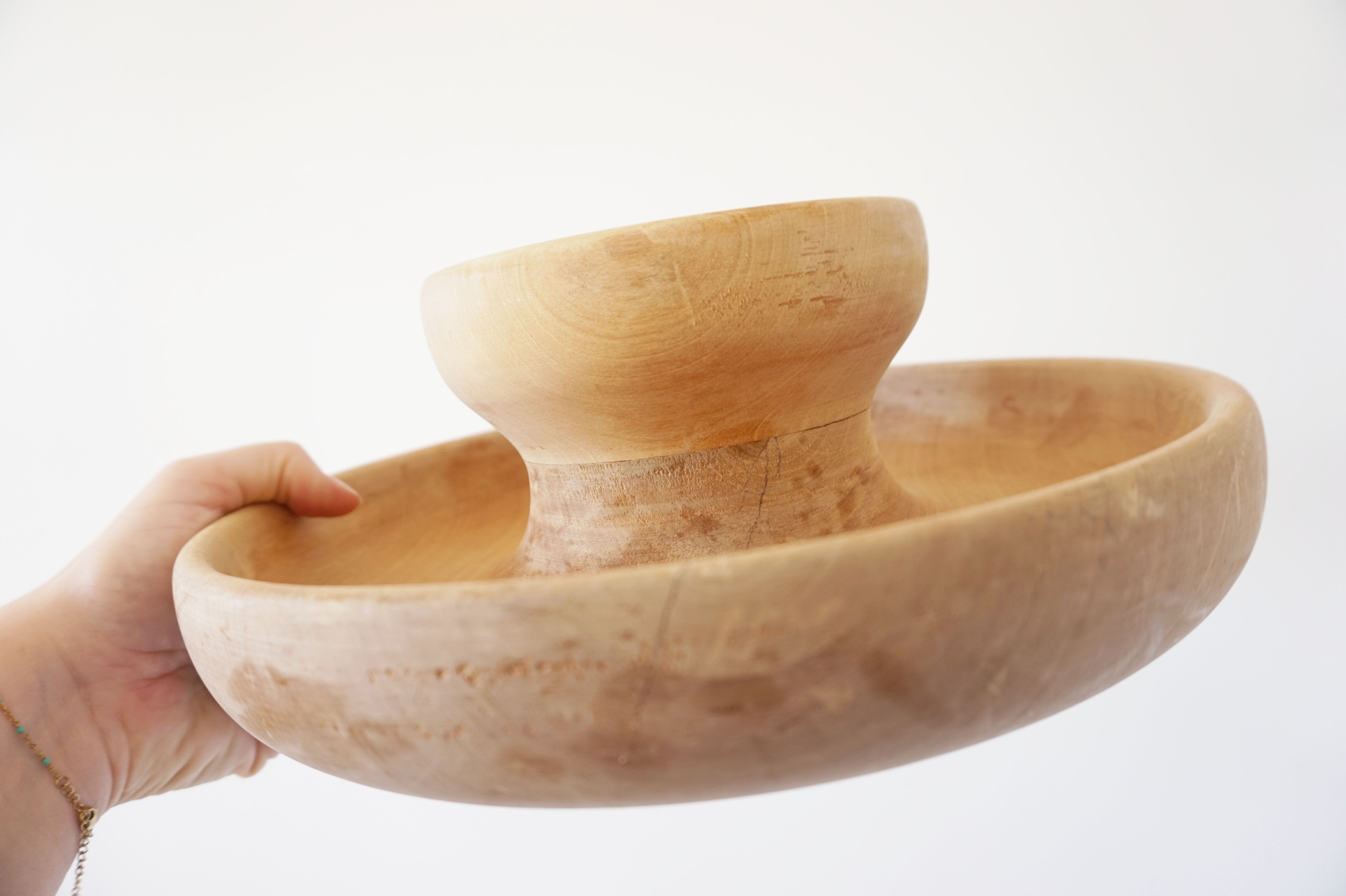 Raw solid wood fruit basket
