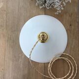 Pair of opaline suspensions