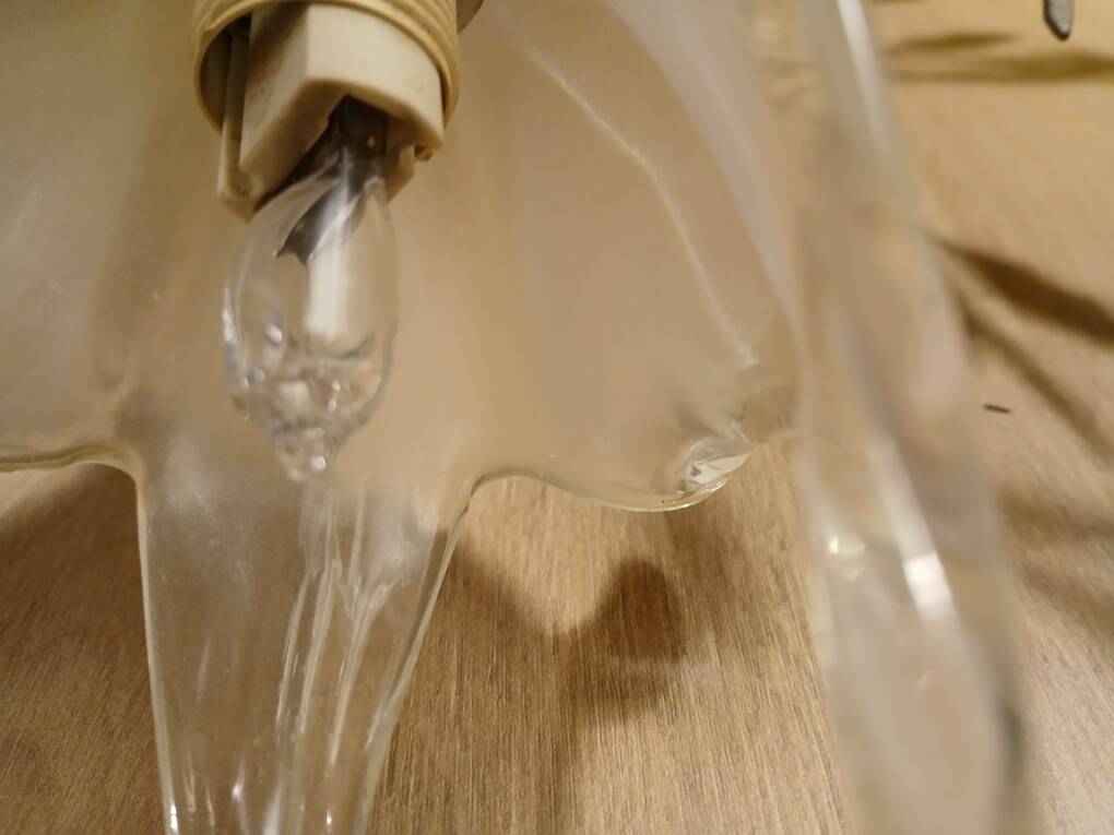 Chandelier with 6 tulips