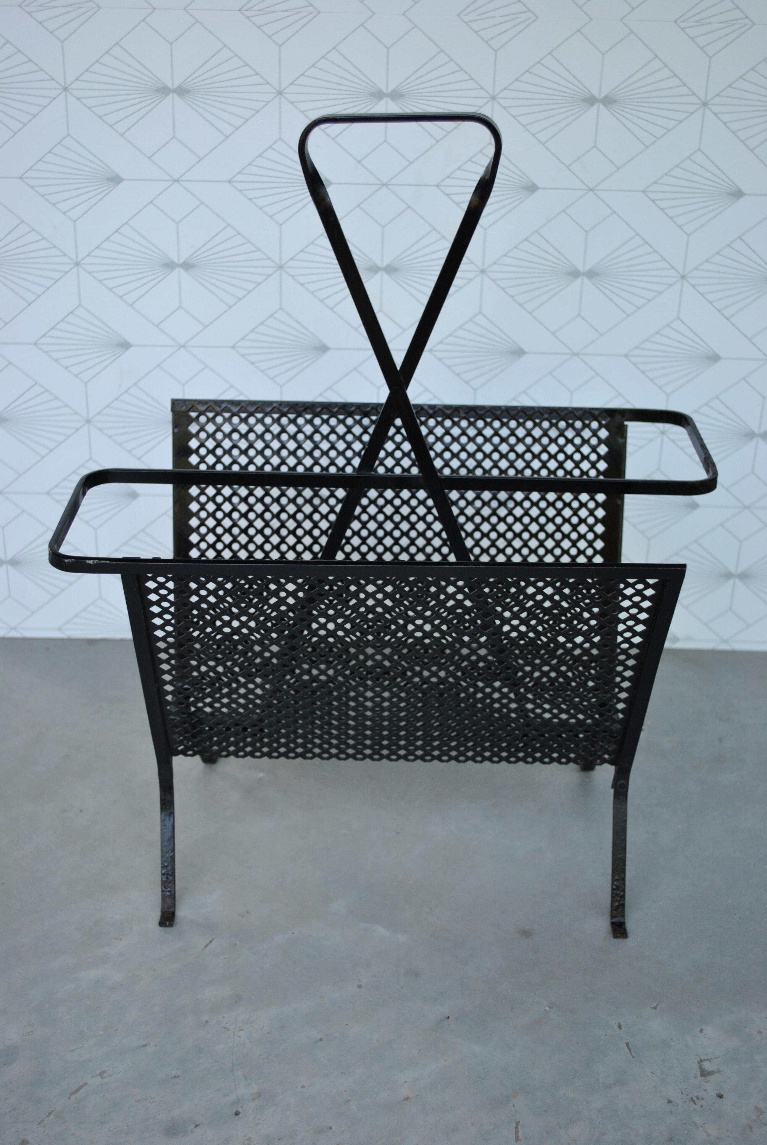 Design magazine Mathieu Mategot 1950