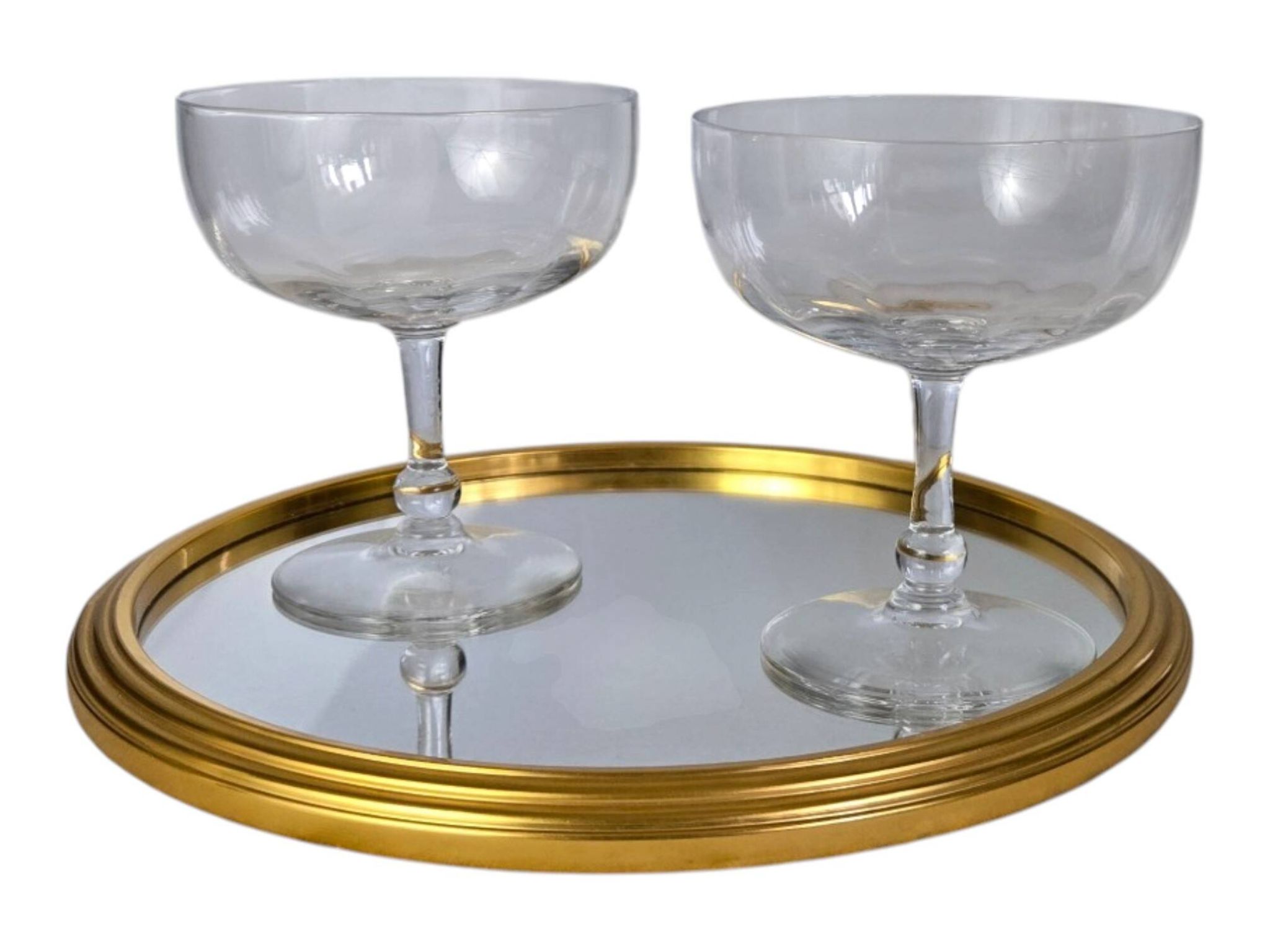 Round mirror tray in gold metal D.23