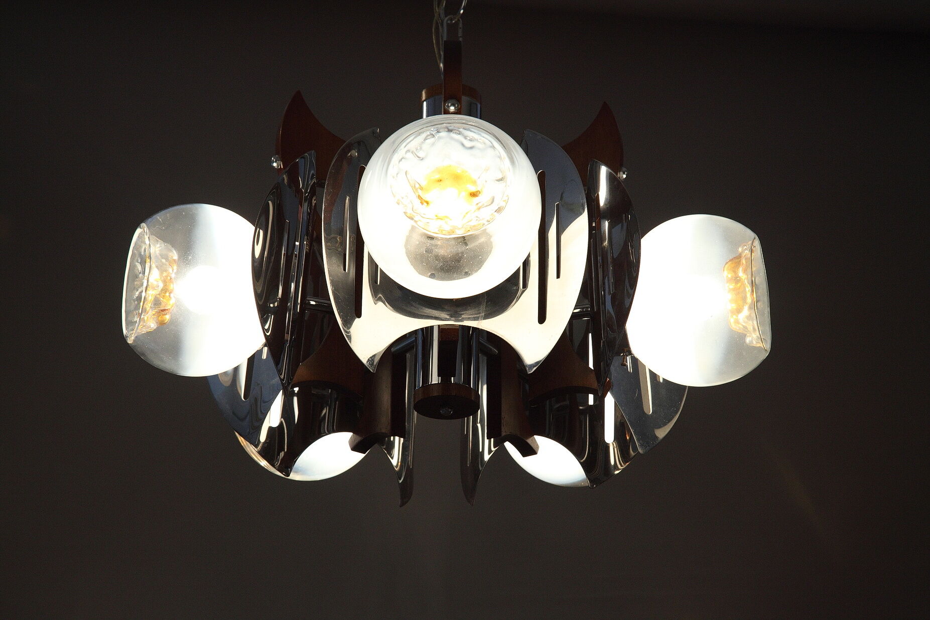 Mazzega chandelier in murano glass, chrome and wood, 1970's