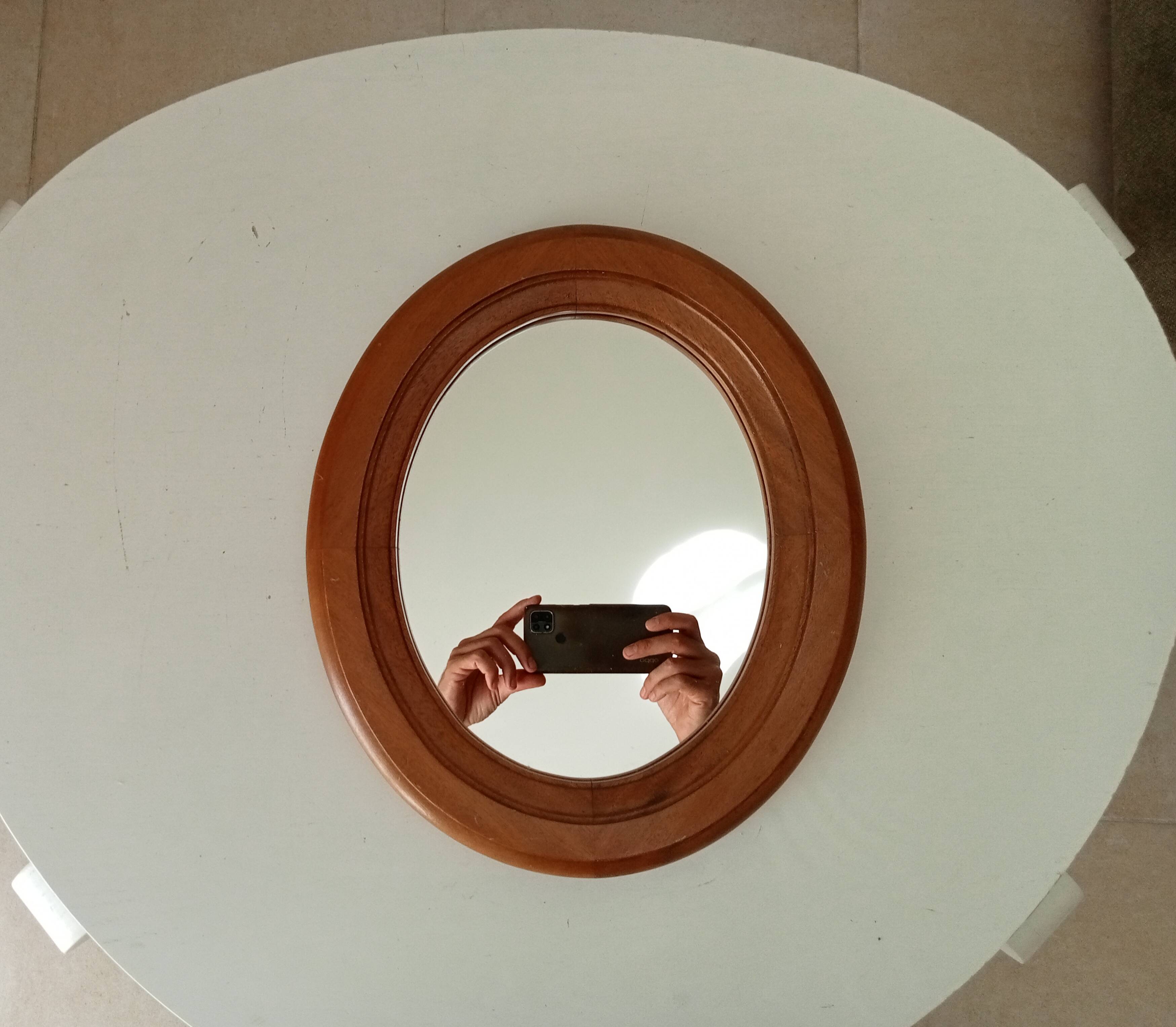 Vintage oval mirror in solid oak 36*31 cm