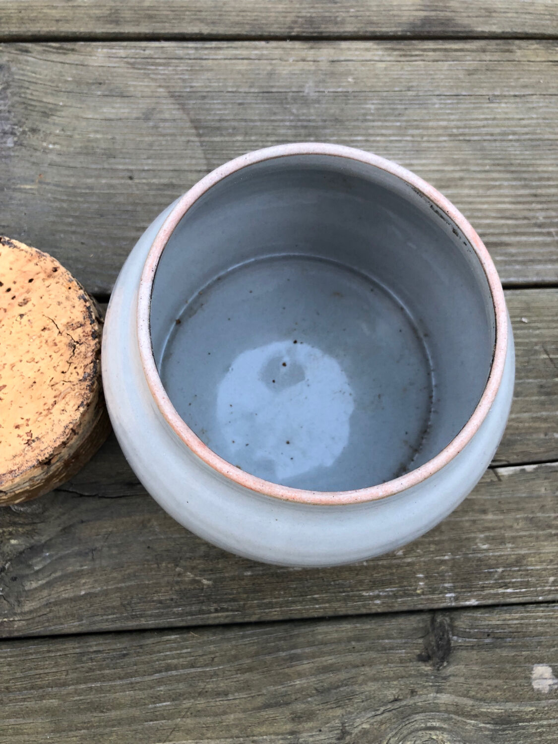 Arnon stoneware enamelled pot