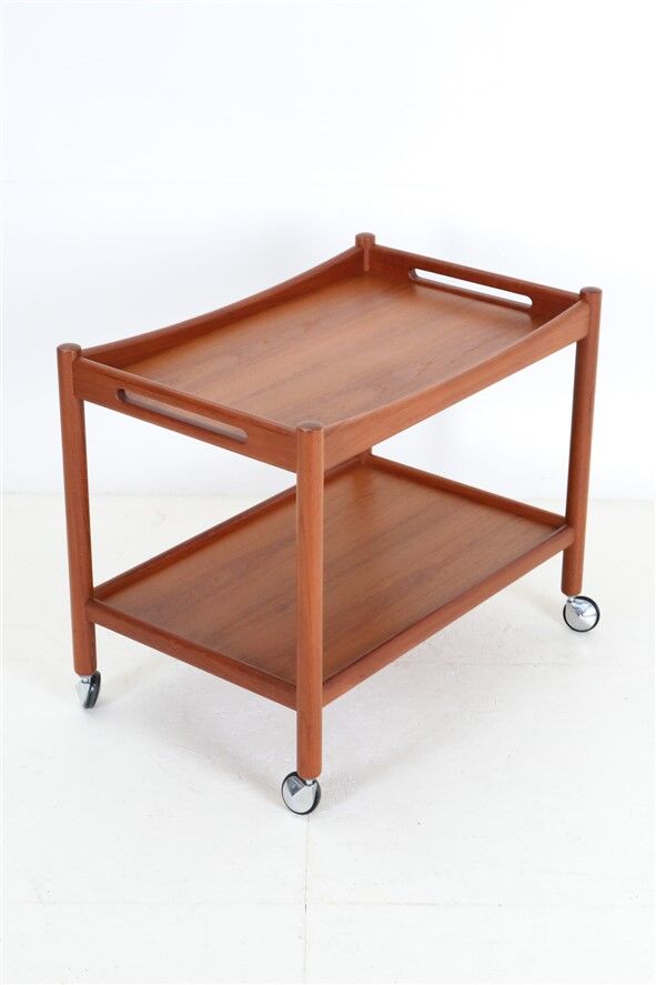 "AT-45" teak serving trolley by Hans Wegner for Andreas Tuck / Mid-century Danish modern design / 1960s