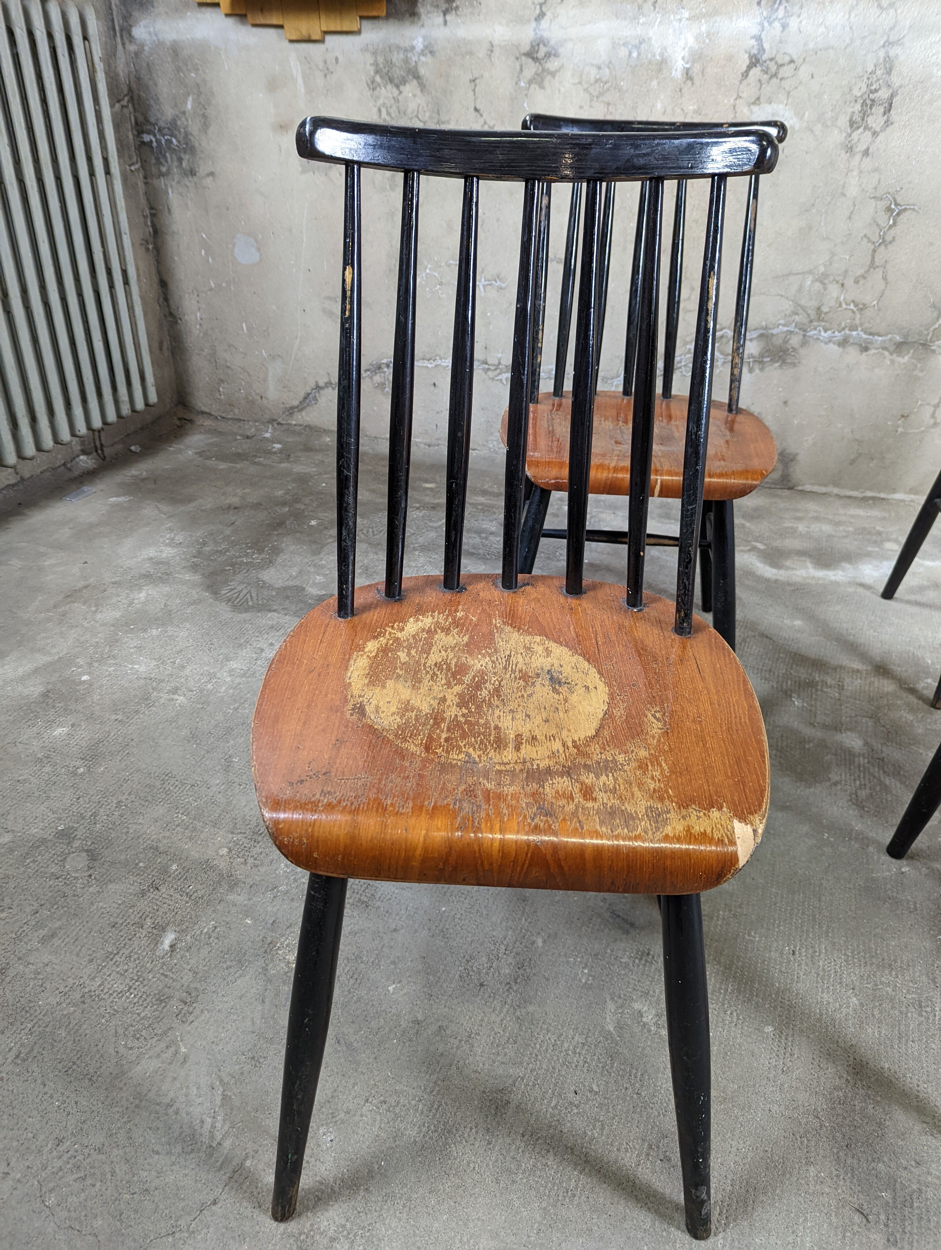 Fanett Chairs by IImari Tapiovaara