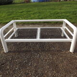 Sofa by Gae Aulenti, published by Knoll in the 70s