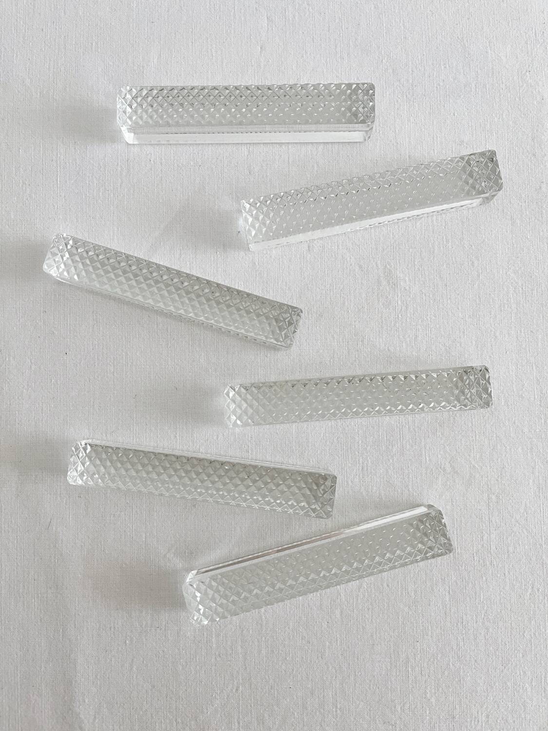 6 crystal knife rests with diamond point