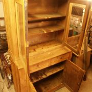 Buffet with 2 pine bodies