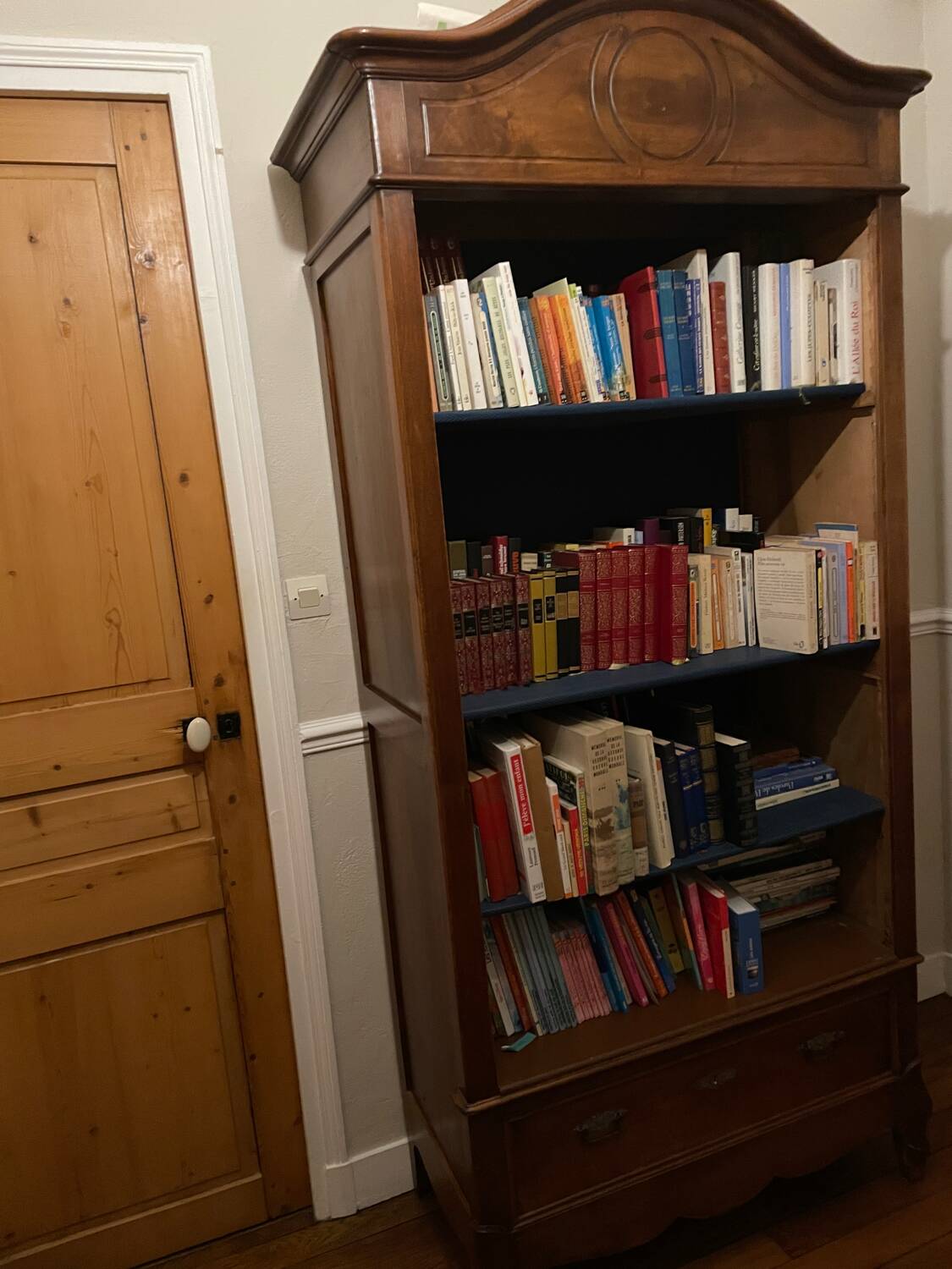Wooden bookcase