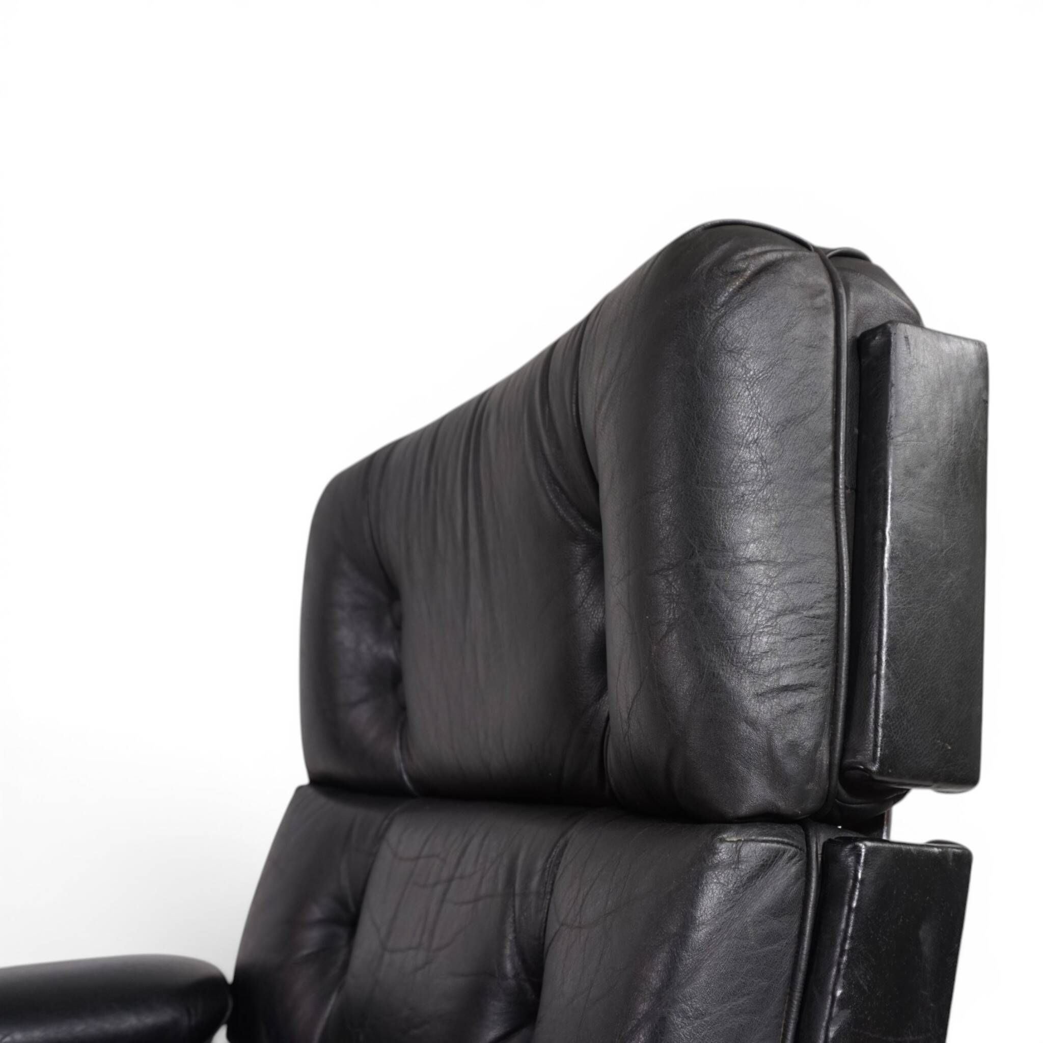 Howard Keith Kohinoor Leather Armchair with Ottoman for HK Furniture, 1970