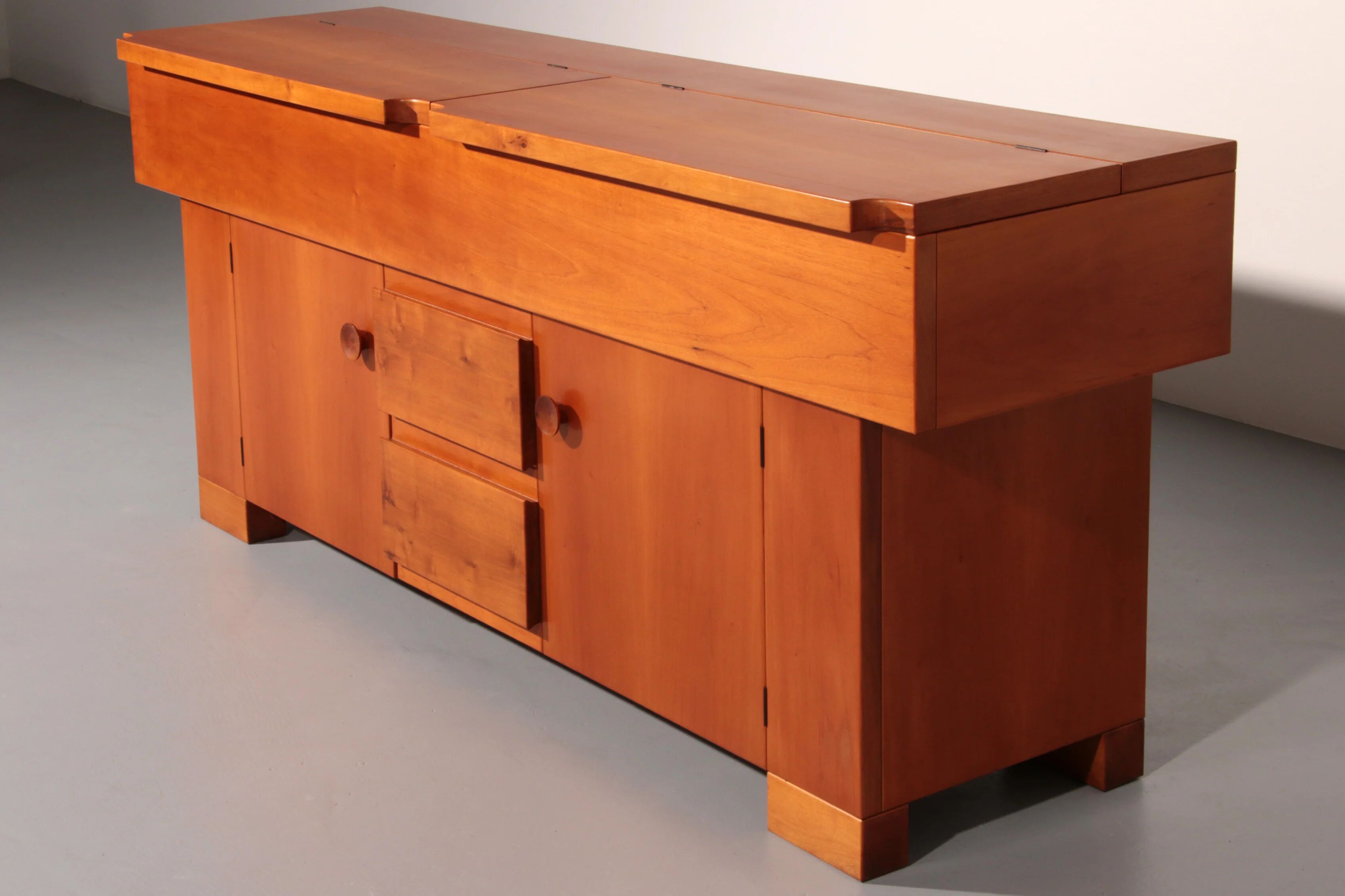 Torbecchia sideboard in walnut by Giovanni Michelucci for Poltronova, 1964