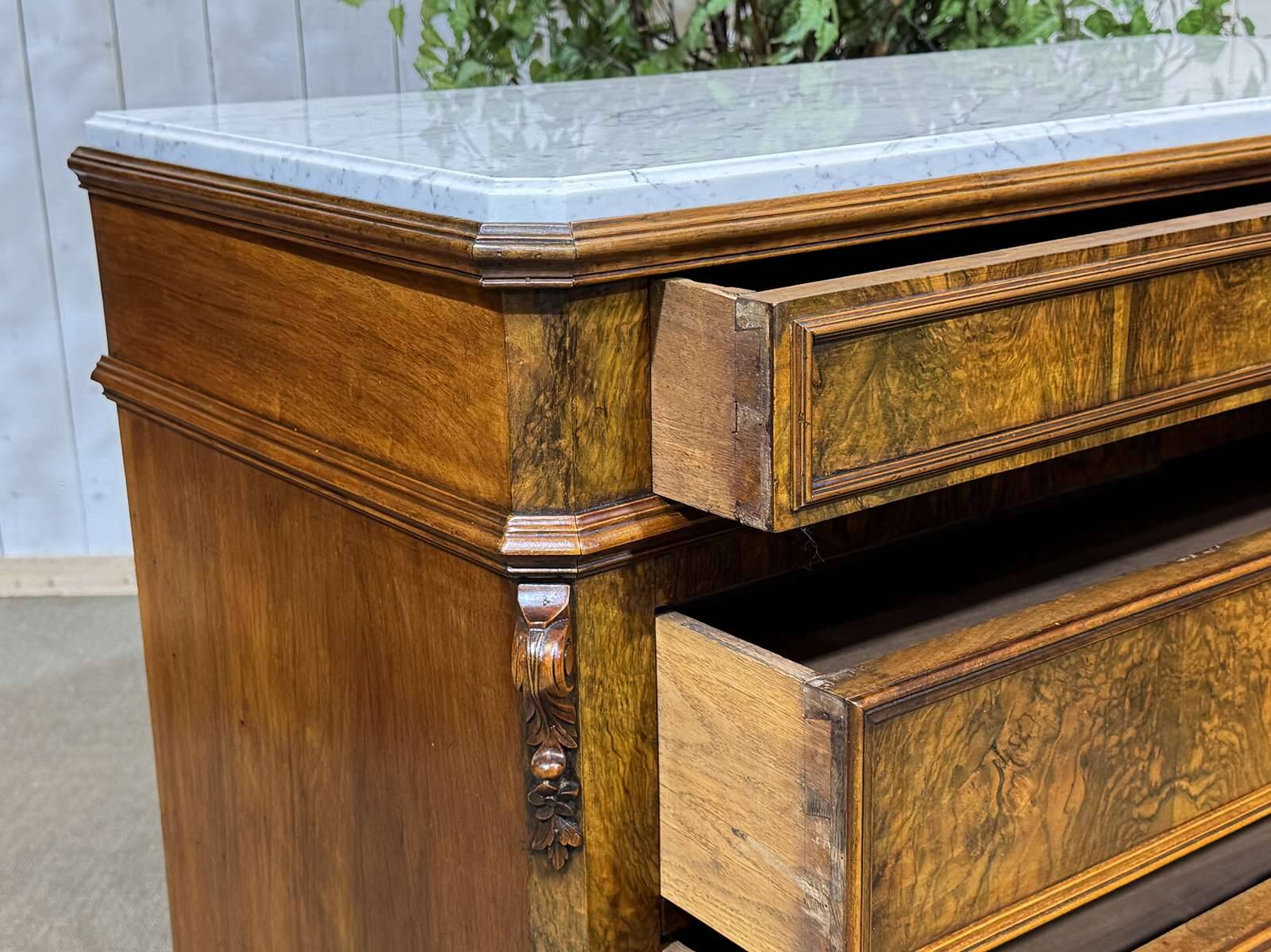 Napoleon III commode in walnut, fir and white marble from the 19th century.