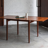 Dining table 'Flip Flop'