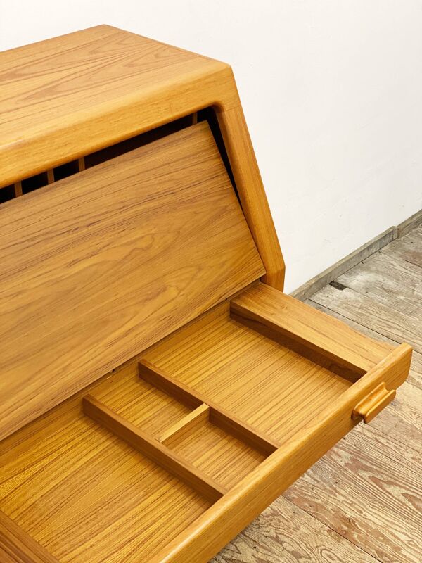 Cabinet d’écriture en teck danois du milieu du siècle, bureau ou bureau de secrétaire avec rouleau, années 1960