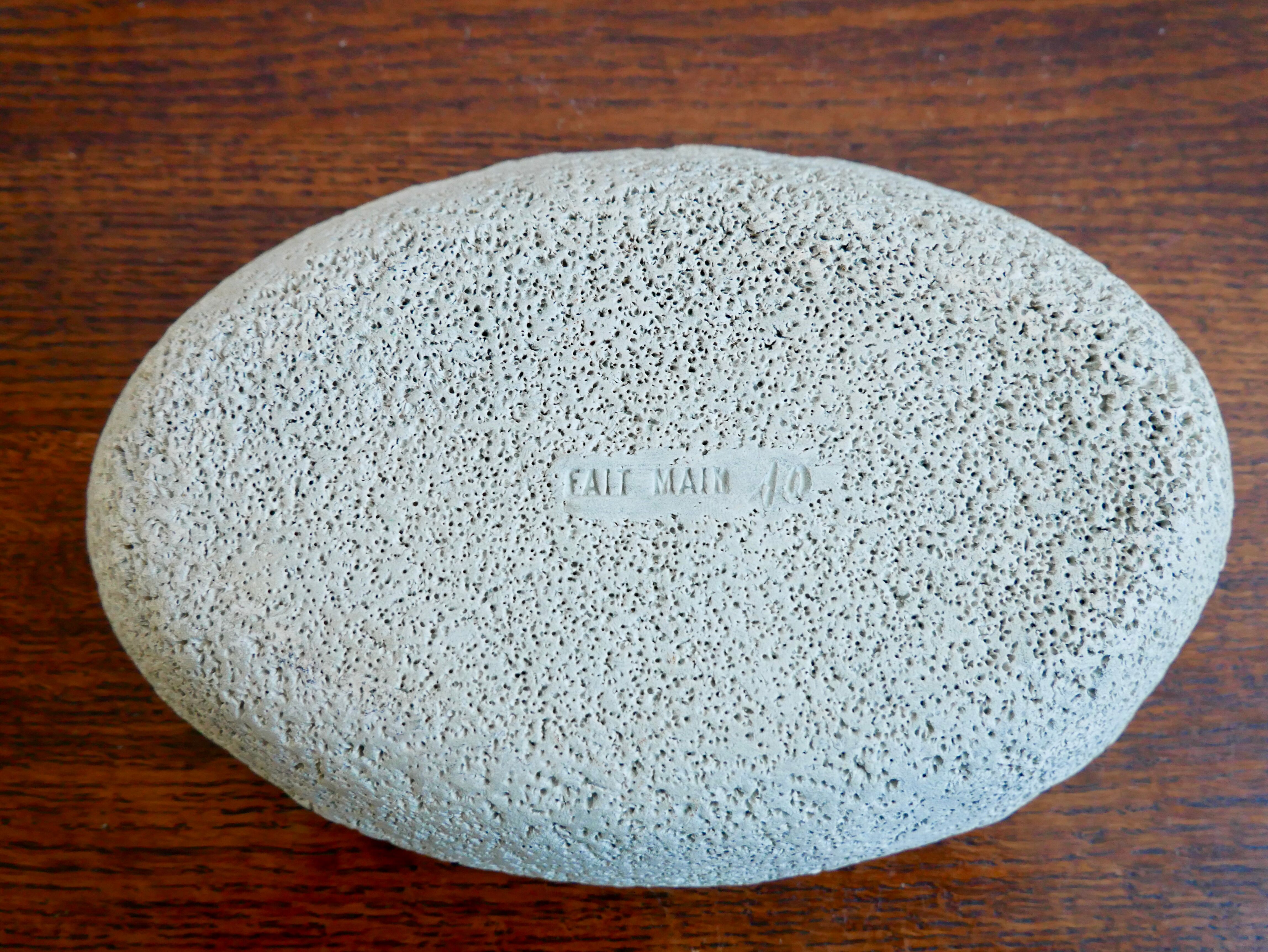 Empty pocket signed j.yell with thistle