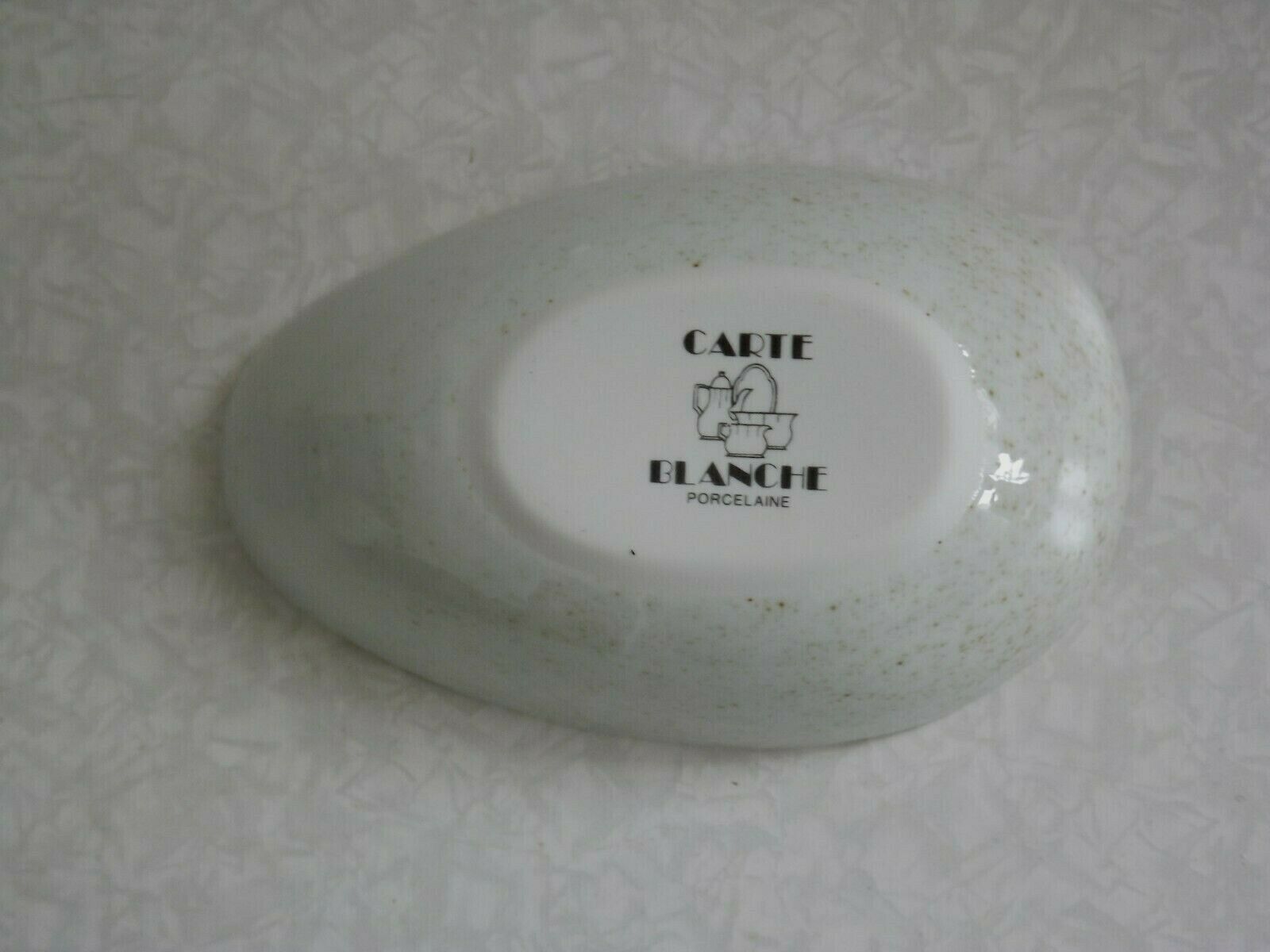 Set of 6 French Vintage Decorated Avocado Serving Dishes By Carte Blanche