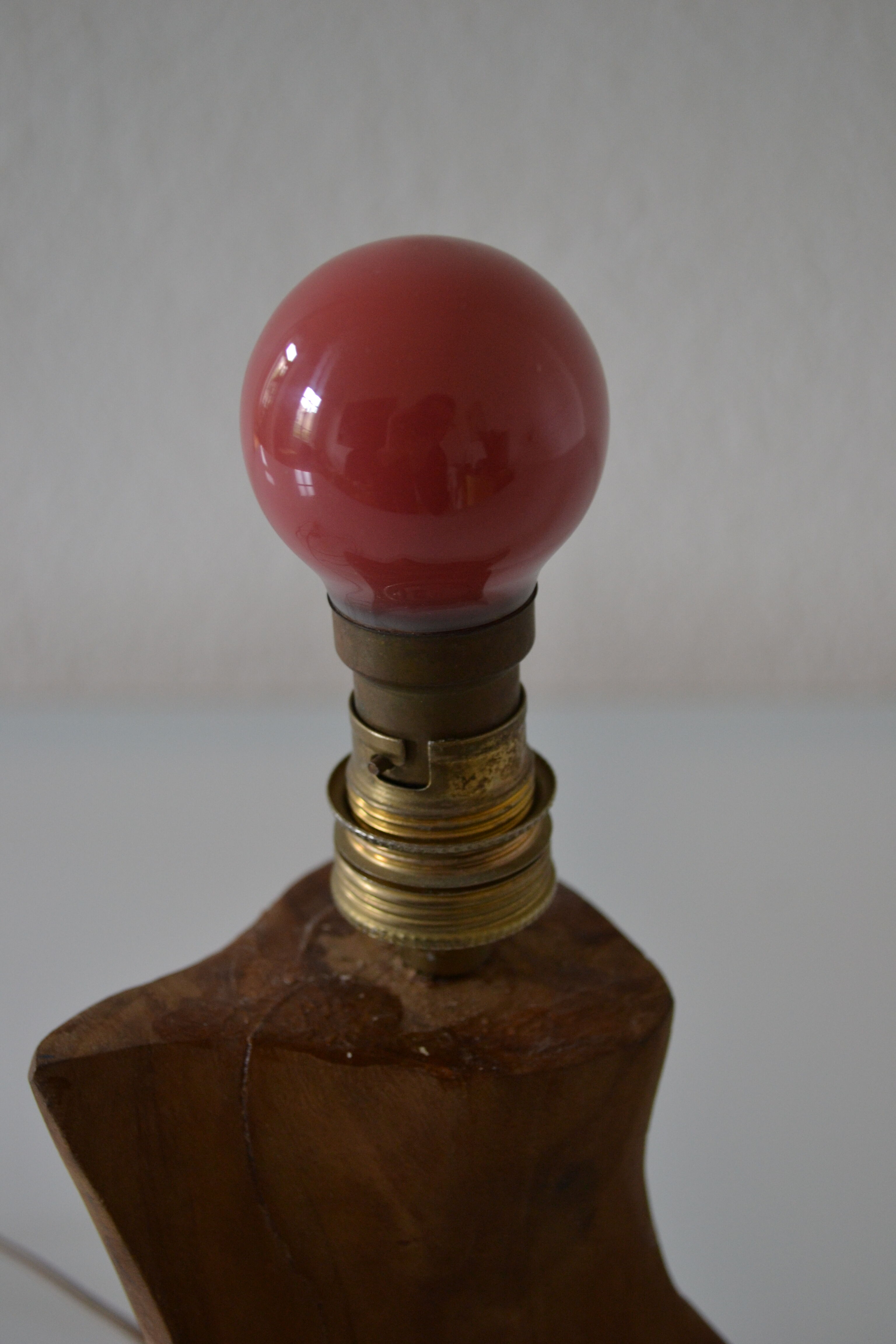 Modernist brutalist lamp free form years 60 olive wood