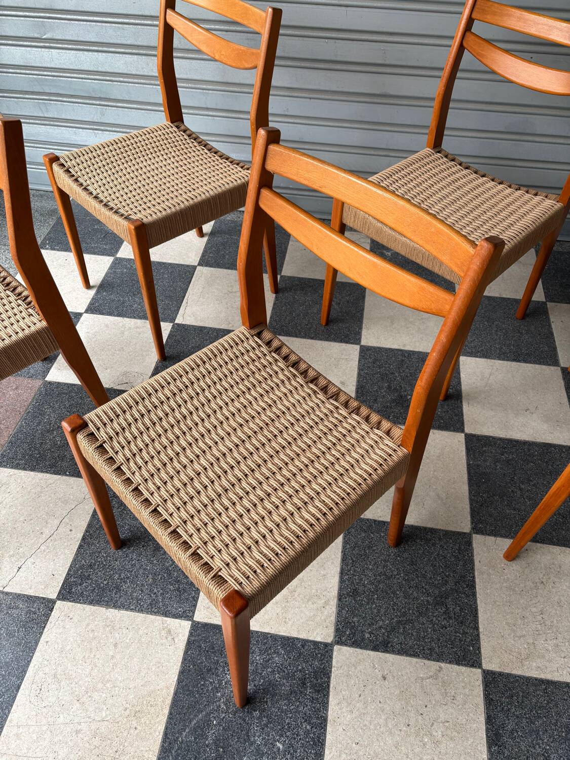 Série de 6 chaises style scandinave