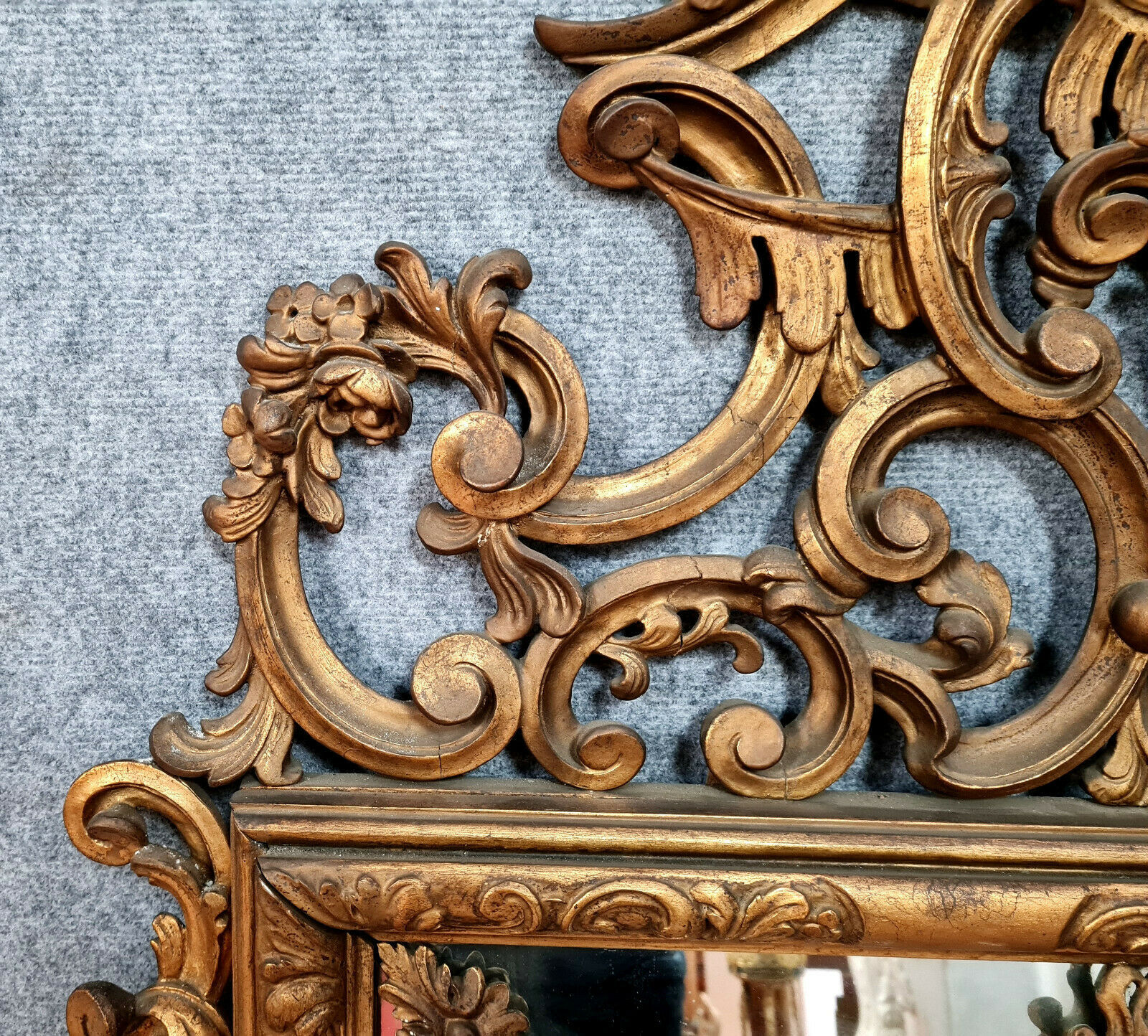 mirror Louis XV- Regency a pare closed in gilded wood around 1850-1880   166x93cm