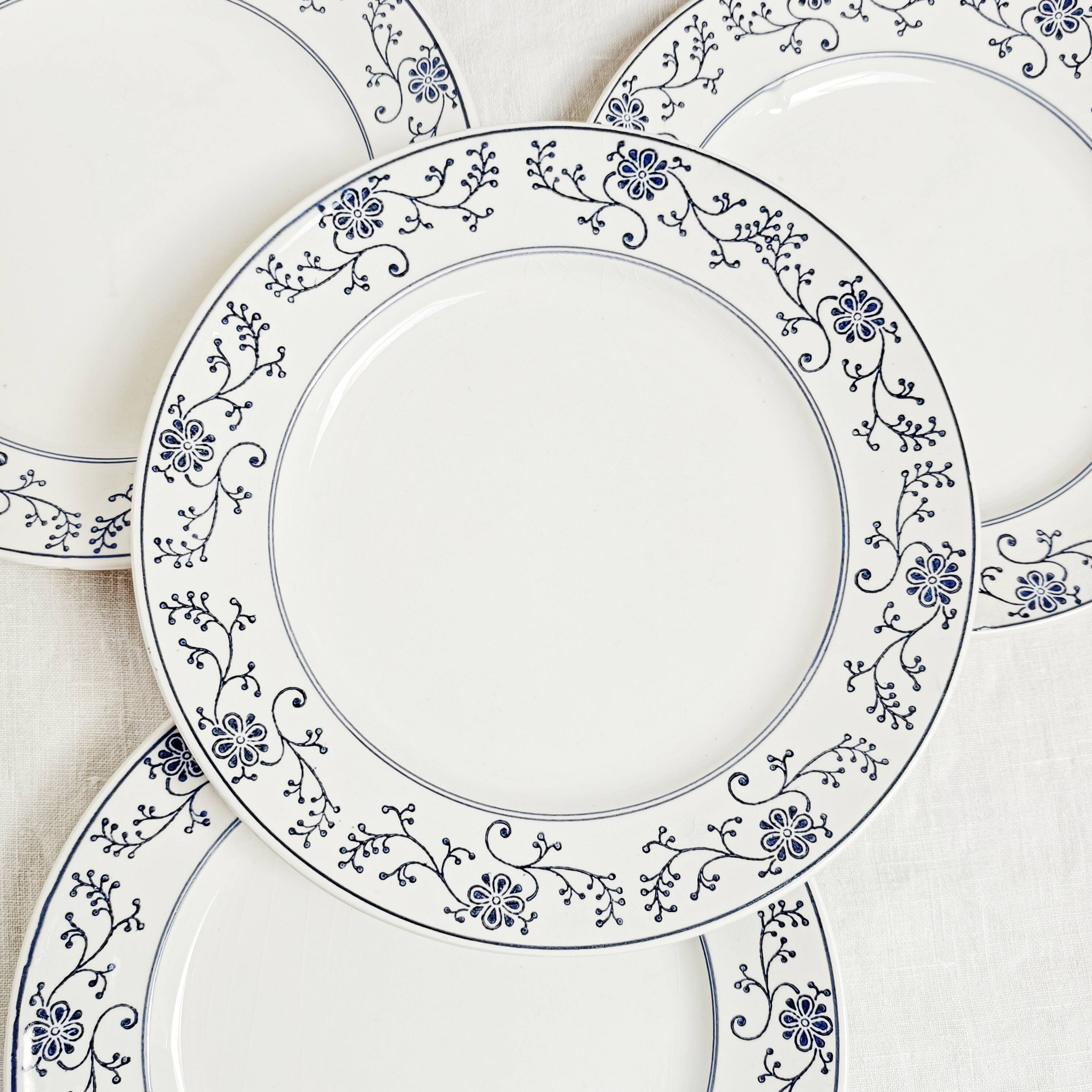 4 flat plates Moulin des loups and Hamage Tournai