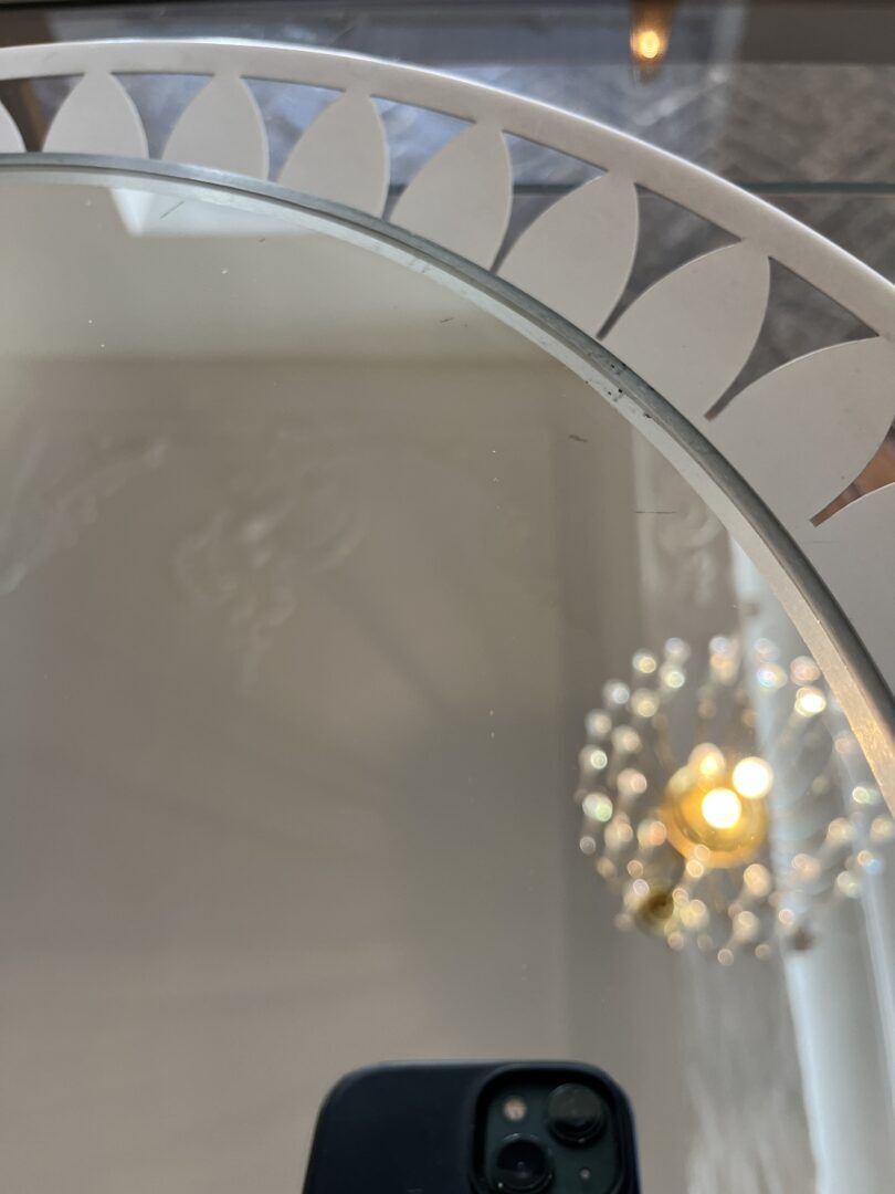 Illuminated flower mirror – Hillebrand, Ernst Igl