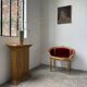 Fauteuil bois doré et velours rouge Louis XVI