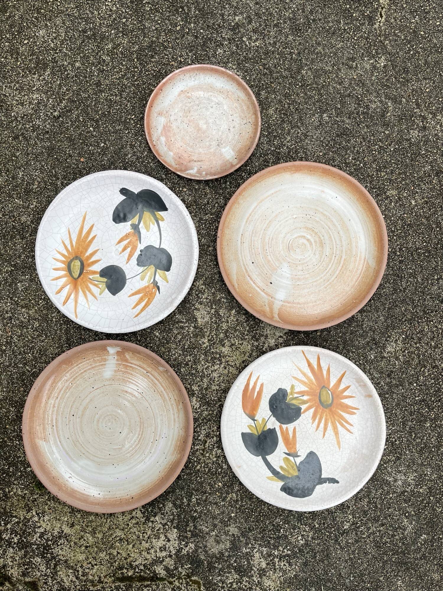 5 assiettes vintage artisanales