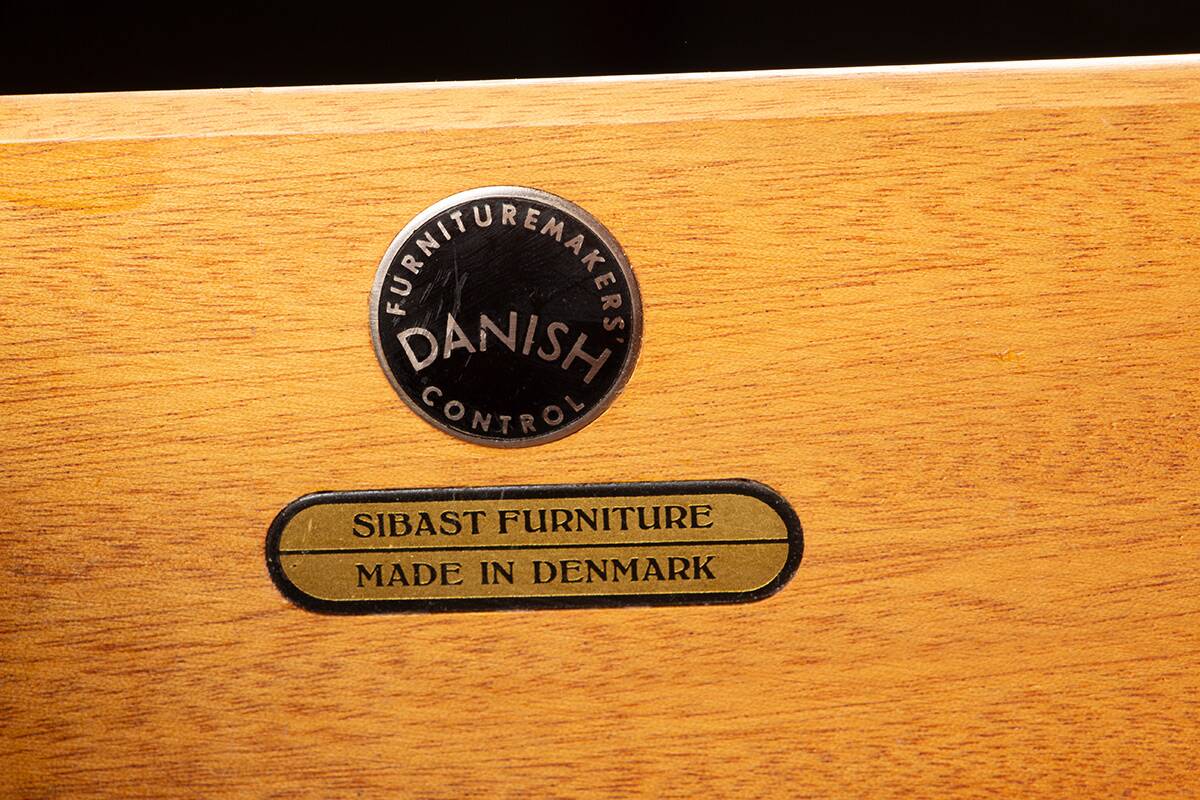 Danish teak chest of drawers, 4 drawers by Arne Vodder for Sibast 1960.