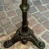 Old bistro guéridon table bar restaurant