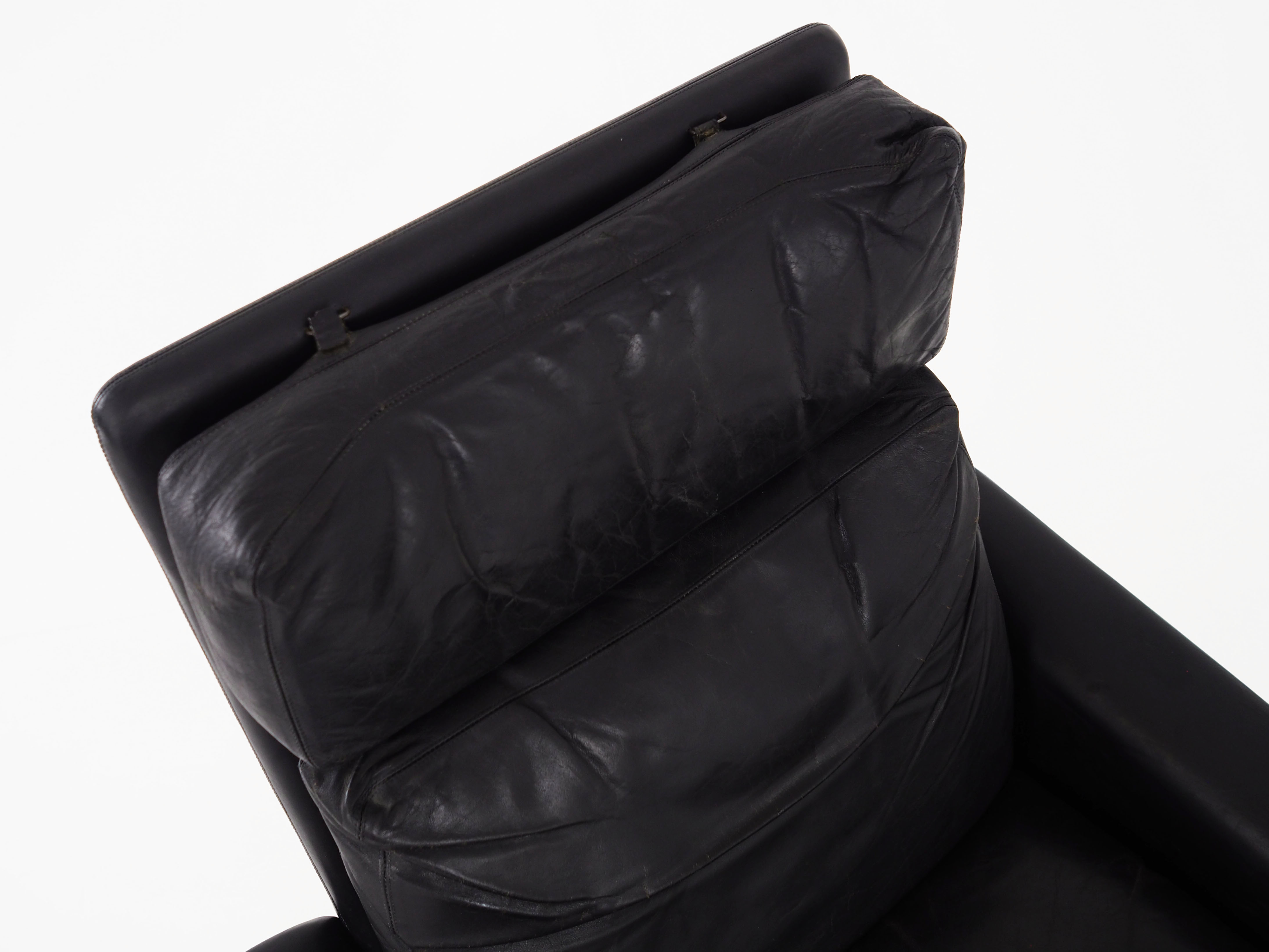 Leather armchair by Hans Olsen