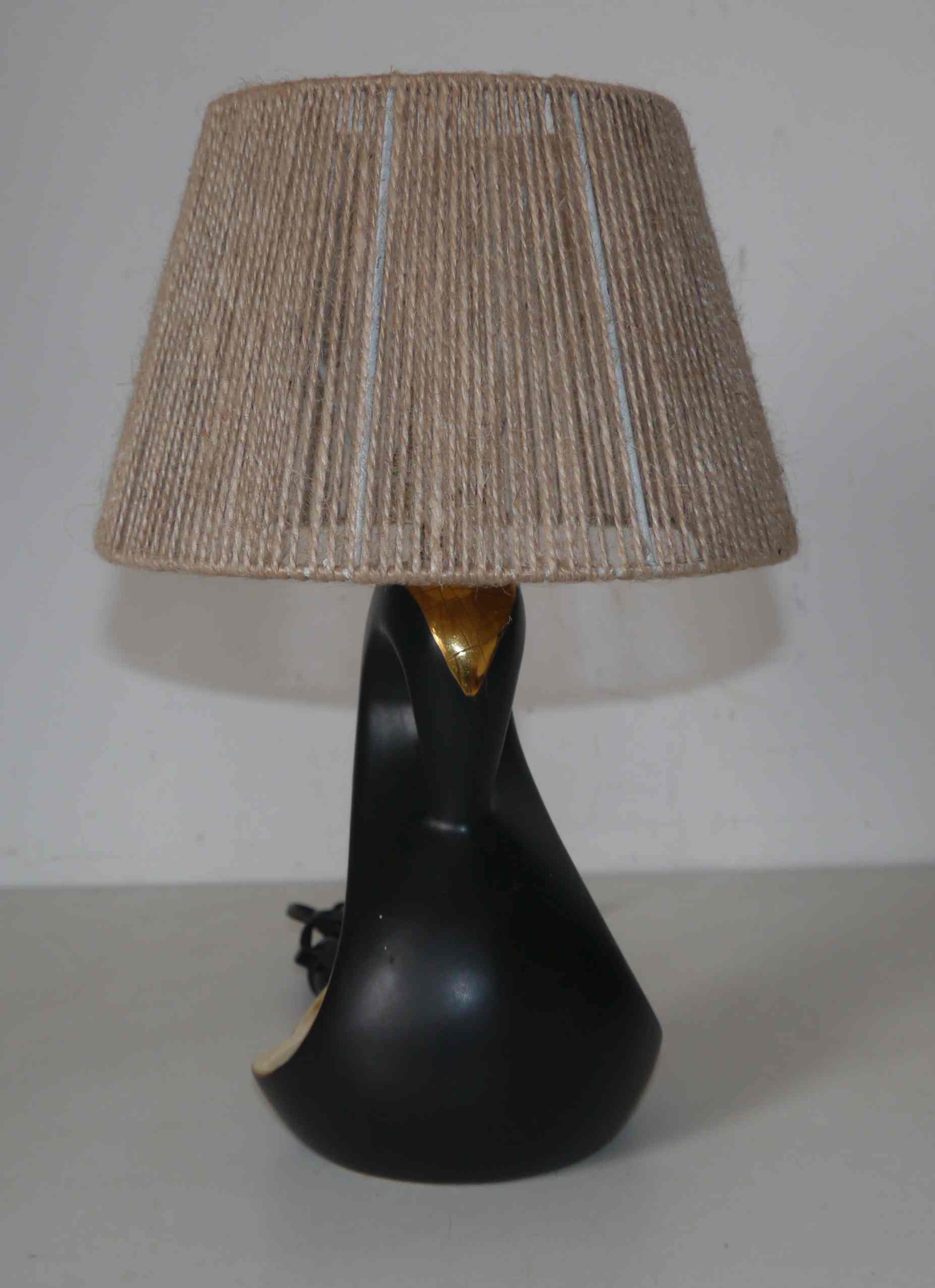 Cracked ceramic and gold lamp foot (signed DA)